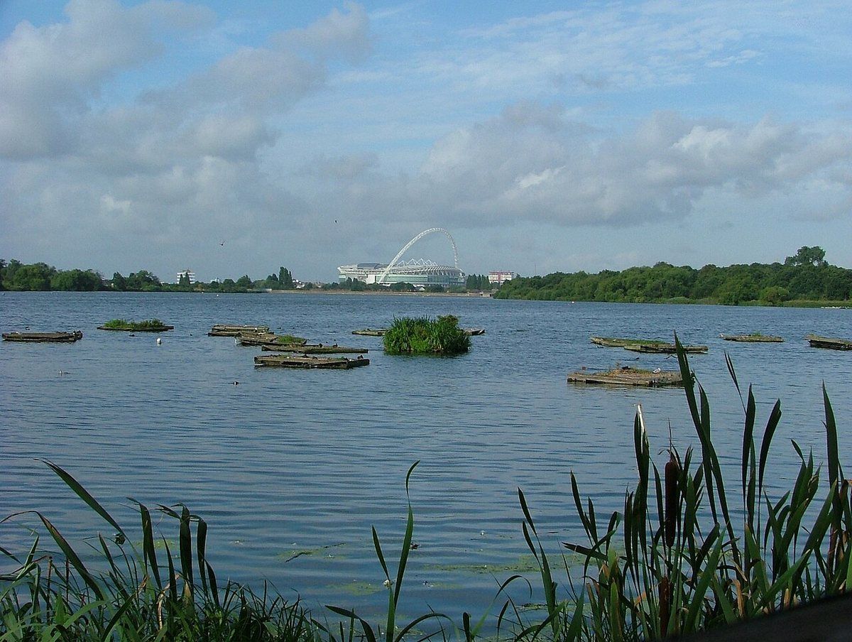 Brent Reservoir (Welsh Harp), a roughly 170-acre reservoir, marsh and woodland nature reserve