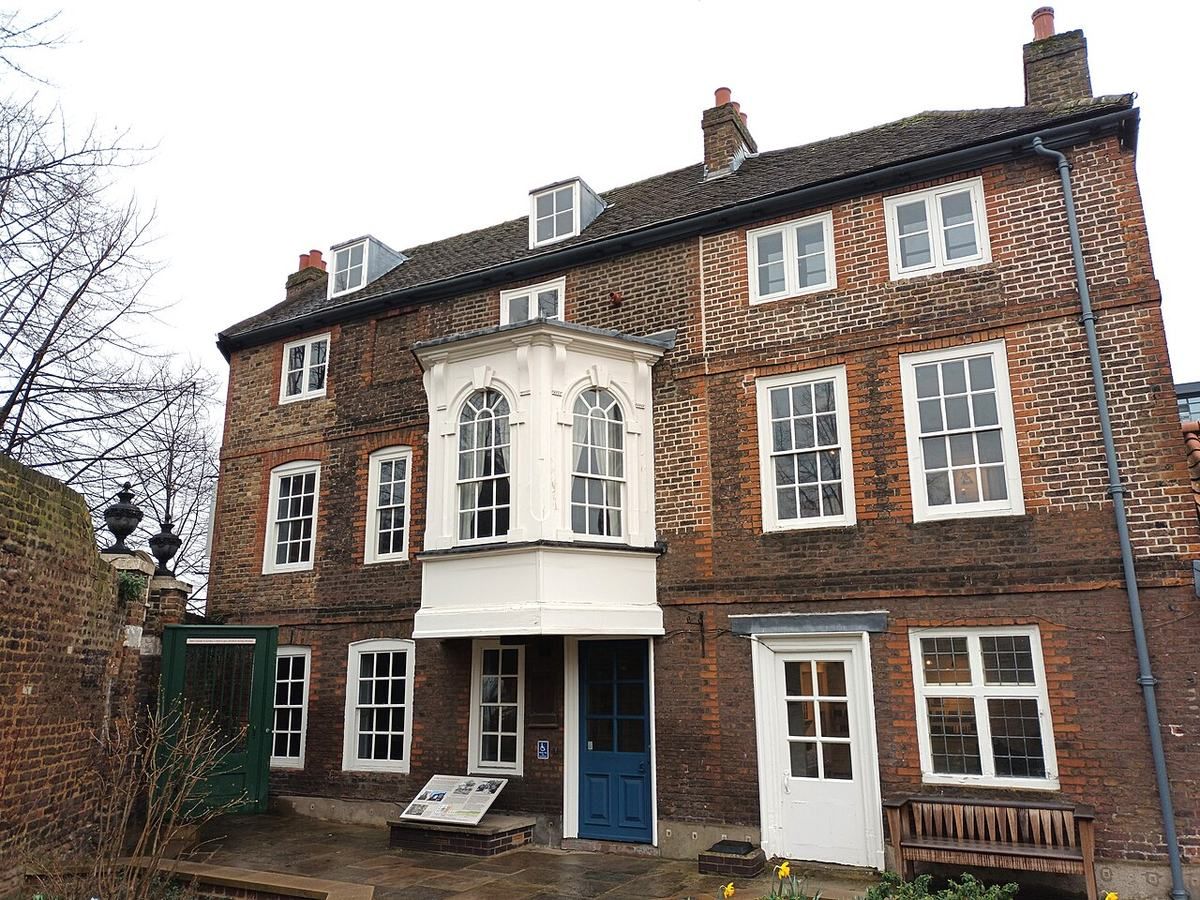 Hogarth's House, William Hogarth's country retreat from 1749 to 1764, on Hogarth Lane by the Great West Road in Chiswick
