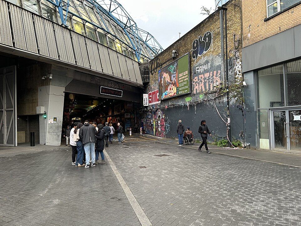Leake Street Arches (Waterloo Graffiti Tunnel), a 300-metre road tunnel