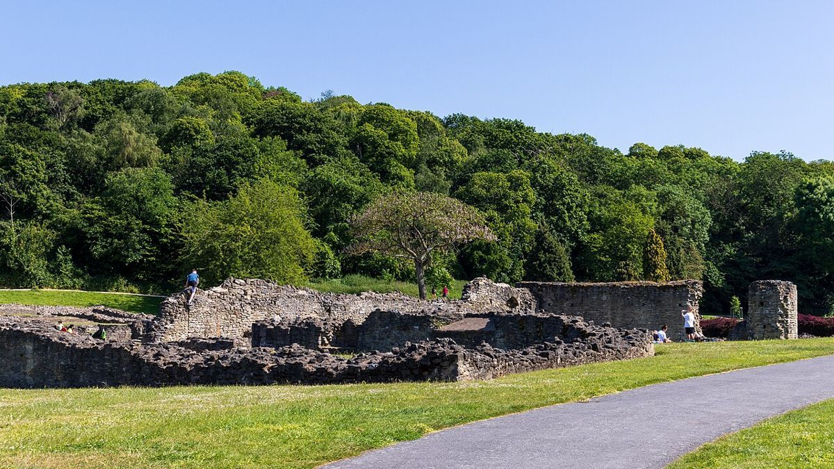 Lesnes Abbey Ruins and Woods, the flint-and-rubble ruins of a 12th-century Augustinian abbey on the hill