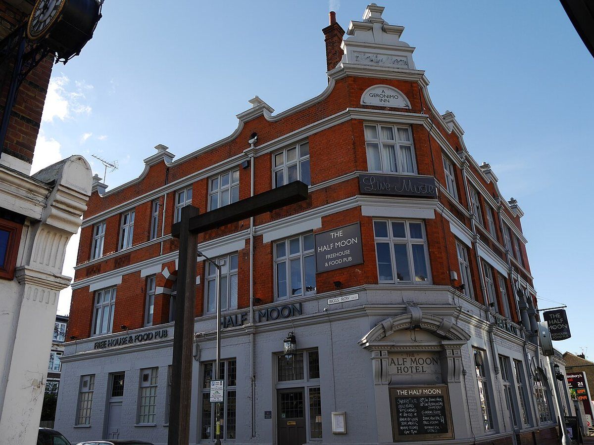 The Half Moon, a Putney pub and gig venue
