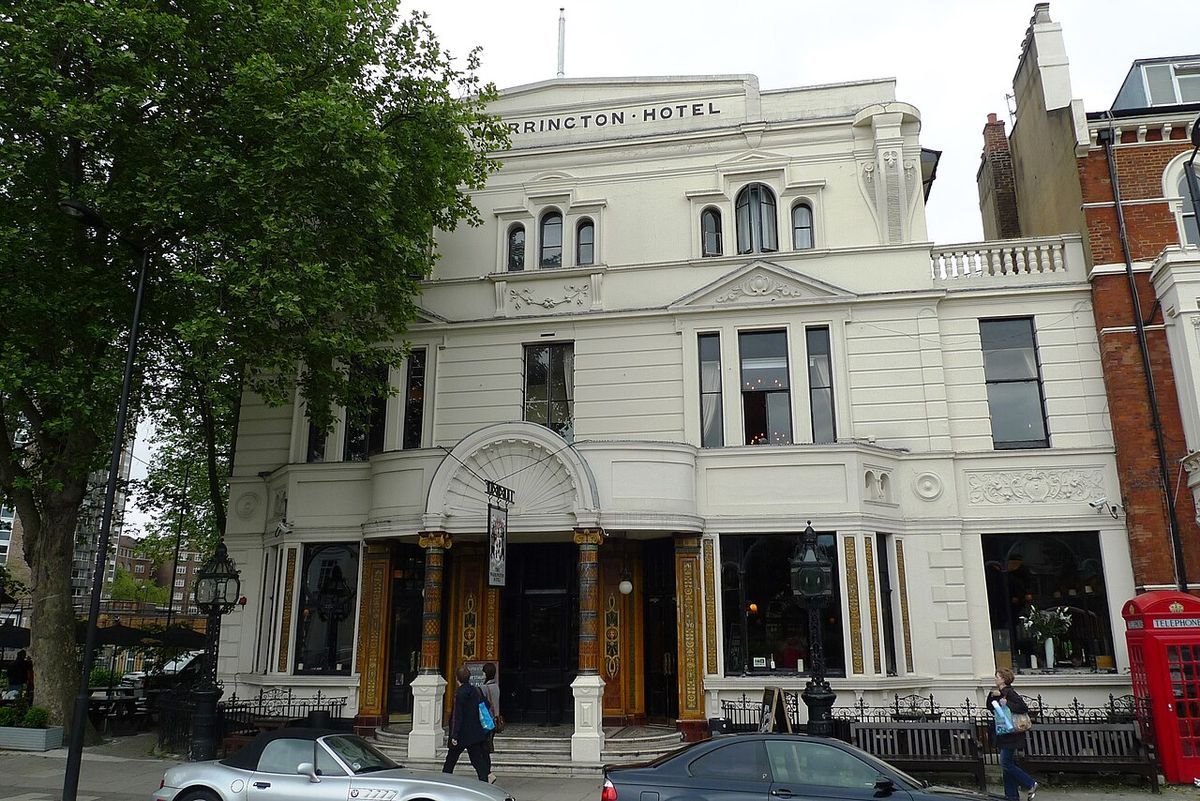 The Warrington Hotel, a grand 1850s gin palace