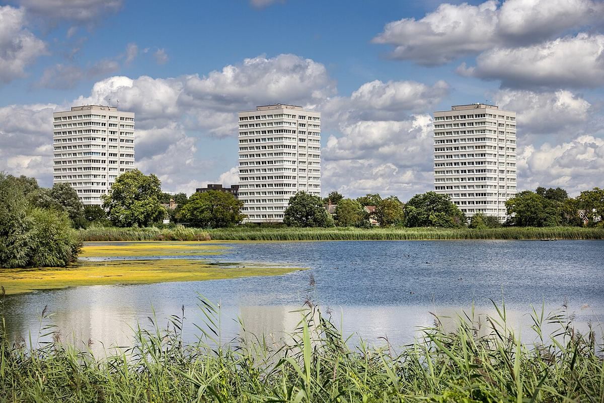 Woodberry Wetlands, a former 19th-century reservoir between Stoke Newington and Manor House