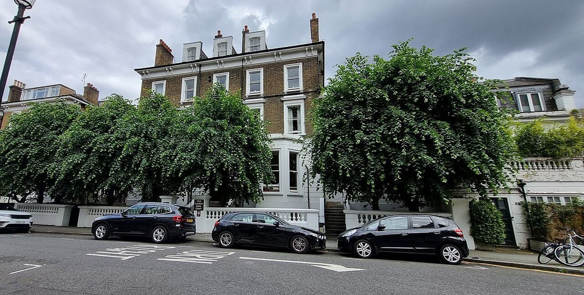 YHA London Earl's Court, a YHA hostel in a five-storey Victorian mansion in Earl's Court, with a courtyard garden